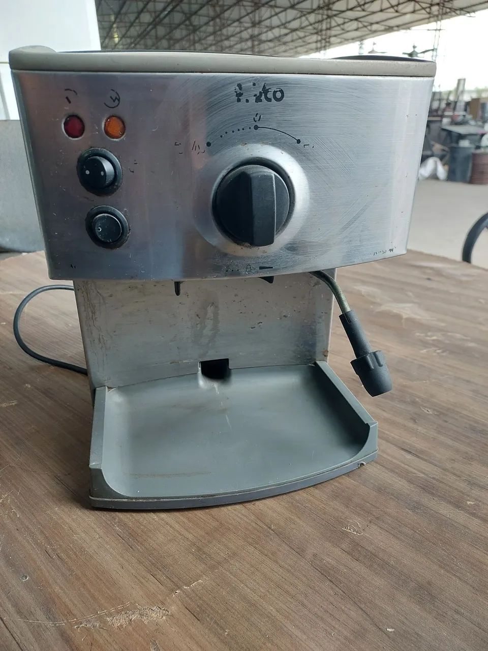 Cafeteira expresso Philco PHC19.