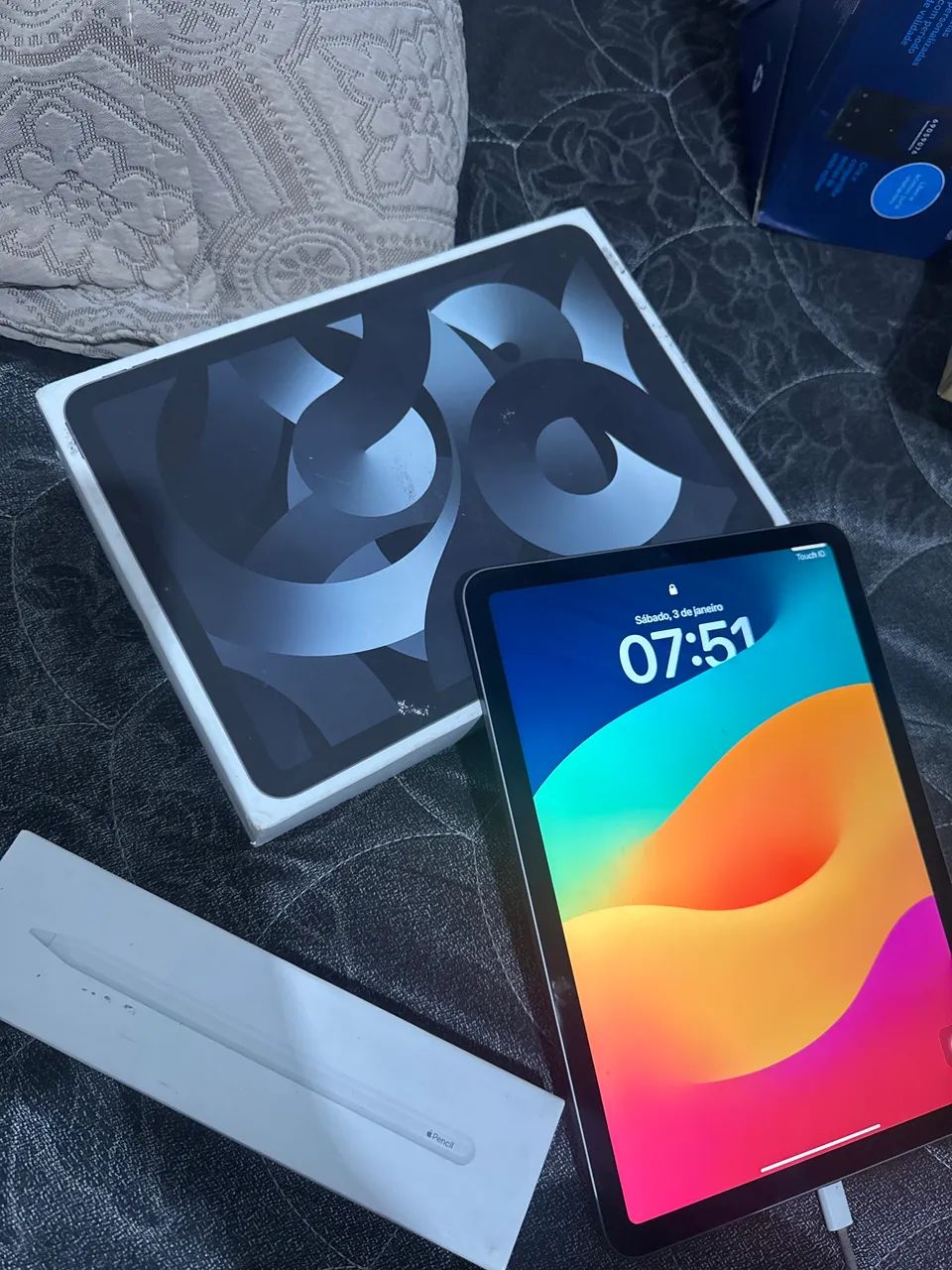 iPad Air 5世代 256GB Apple Pencil ほか Ipad Air 5 geração de 256gb + Apple Pencil - Celulares e