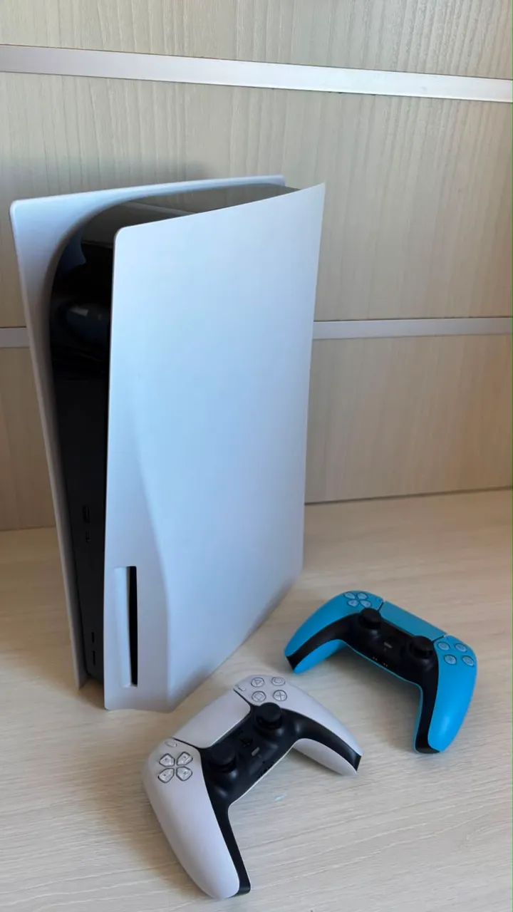 Playstation 5 + 2 controles - Foto 2