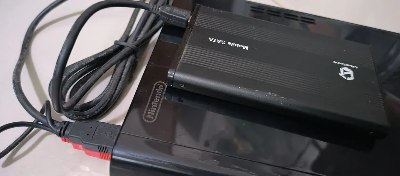 Nintendo WiiU Desbloqueado + HD + Pro Controller e mais! - Foto 3