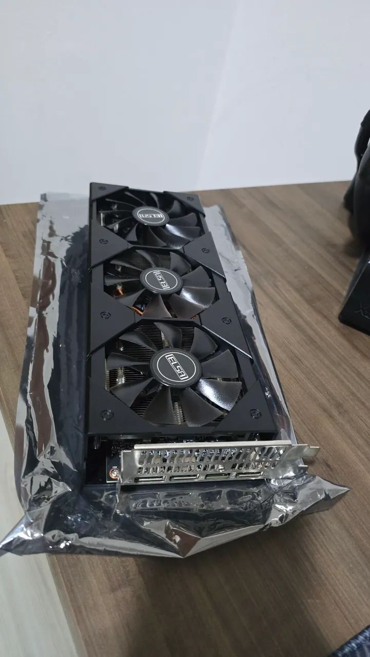PLACA DE VÍDEO RX 5700XT