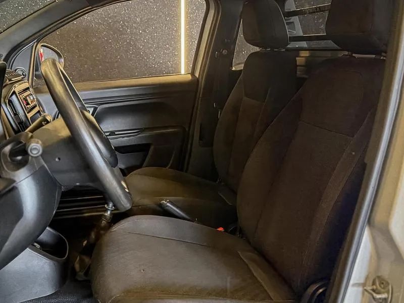 Fiat Strada Endurance 1.4 Flex 8V CS Plus 2021 - Foto 4
