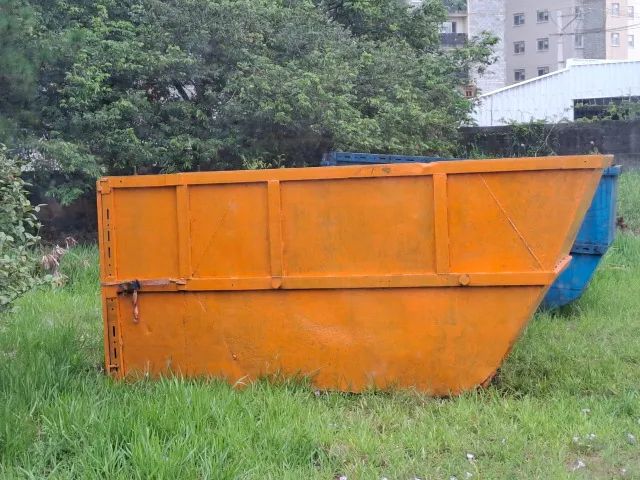 Caçamba para Poliguindaste com porta trazeira  - Foto 2