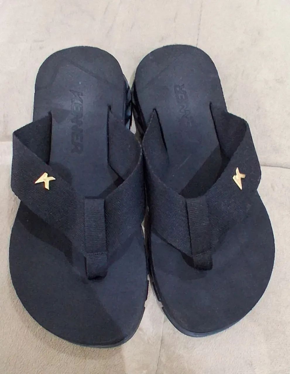 Chinelo Kenner Rakkar - Foto 2