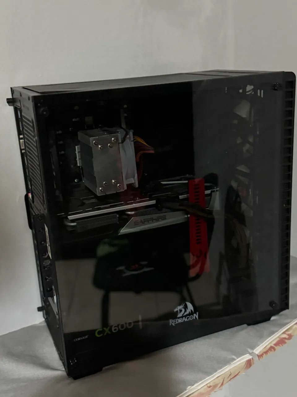 PC Gamer Ryzen 7 3700X + RX 5700 XT + 16GB RAM + SSD 1TB