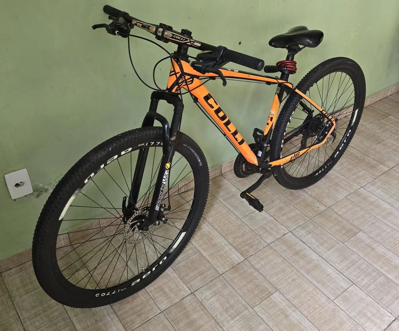 VENDO BICICLETA SEMINOVA COLLI - Foto 3
