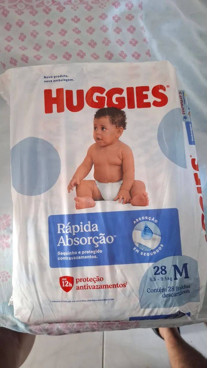 Fralda Huggies M - Rápida absorção 