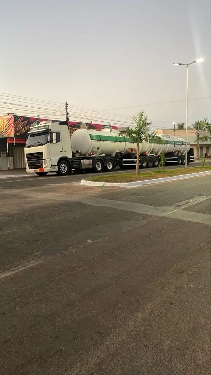ÁGIO VOLVO 2014 6x4 - Foto 3