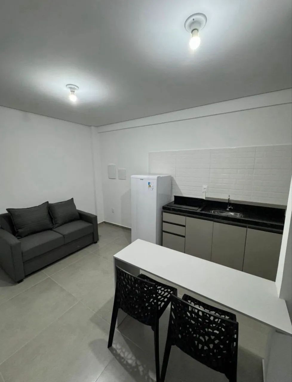 Apartamento de 1 quarto, semi mobiliado  - Foto 2