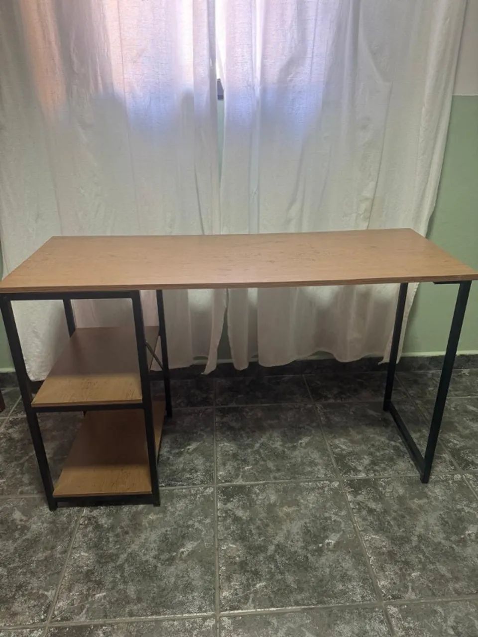 Escrivaninha Estilo Industrial com Prateleiras Laterais - Foto 4
