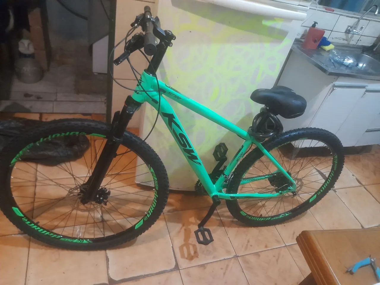 Bicicleta kws aro 29 nova