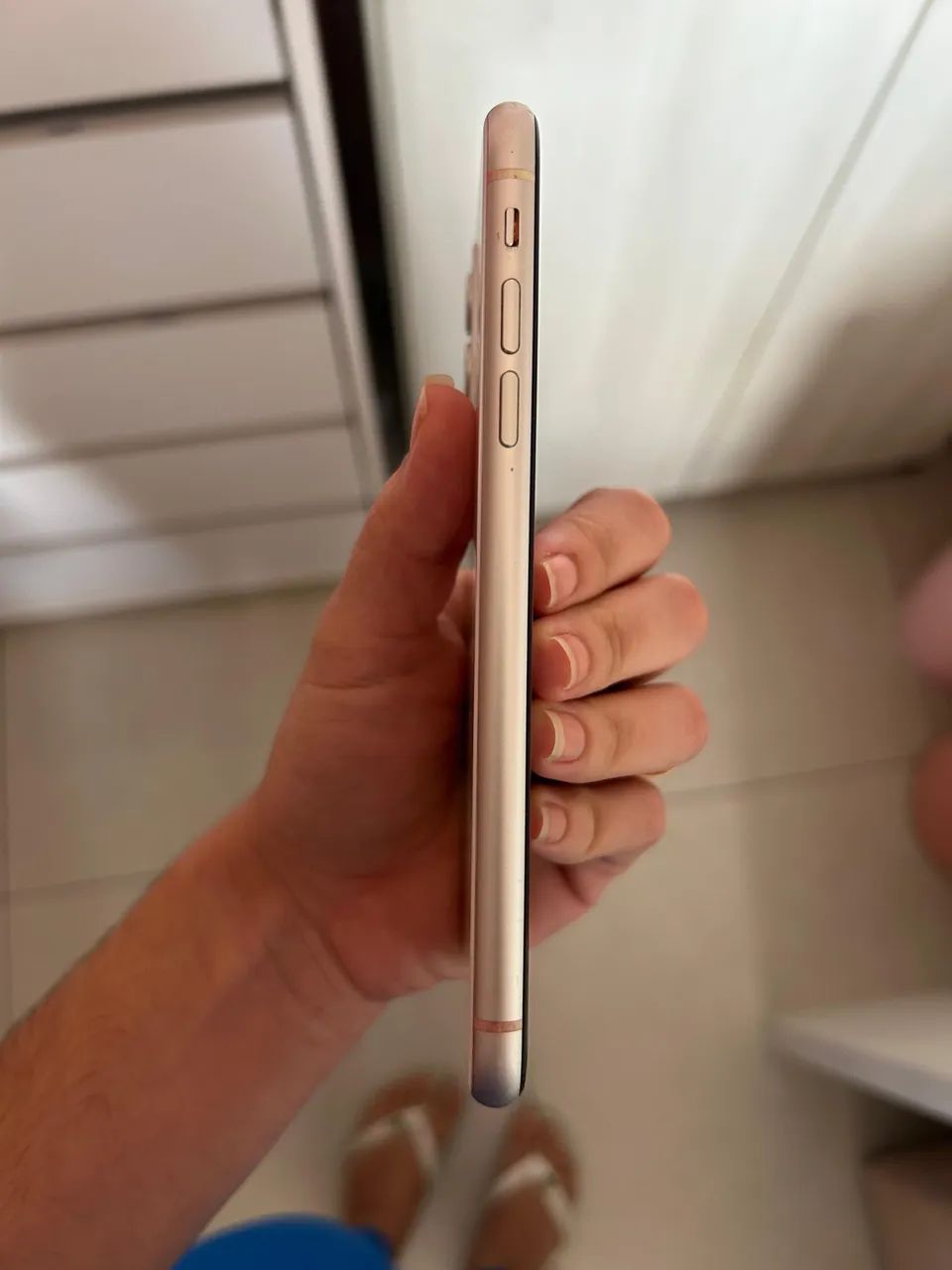 iPhone 11, 64g - seminovo  - Foto 2