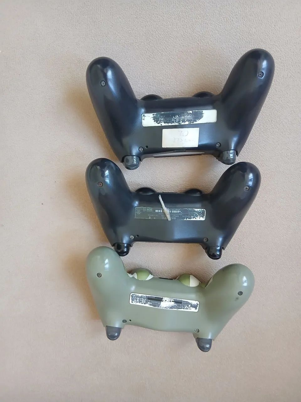 Controle ps4 ( 3 controles com defeito)  - Foto 5