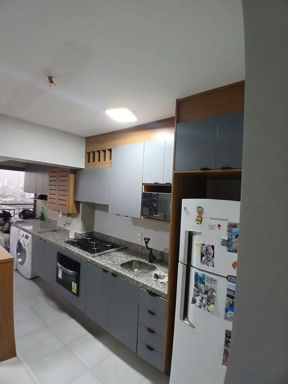 Montagem, desmontagem e conserto de móveis 