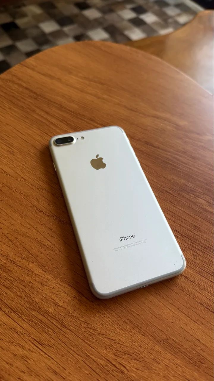 iphone 7 Plus 128G cinza com saúde da bateria 84%  - Foto 3