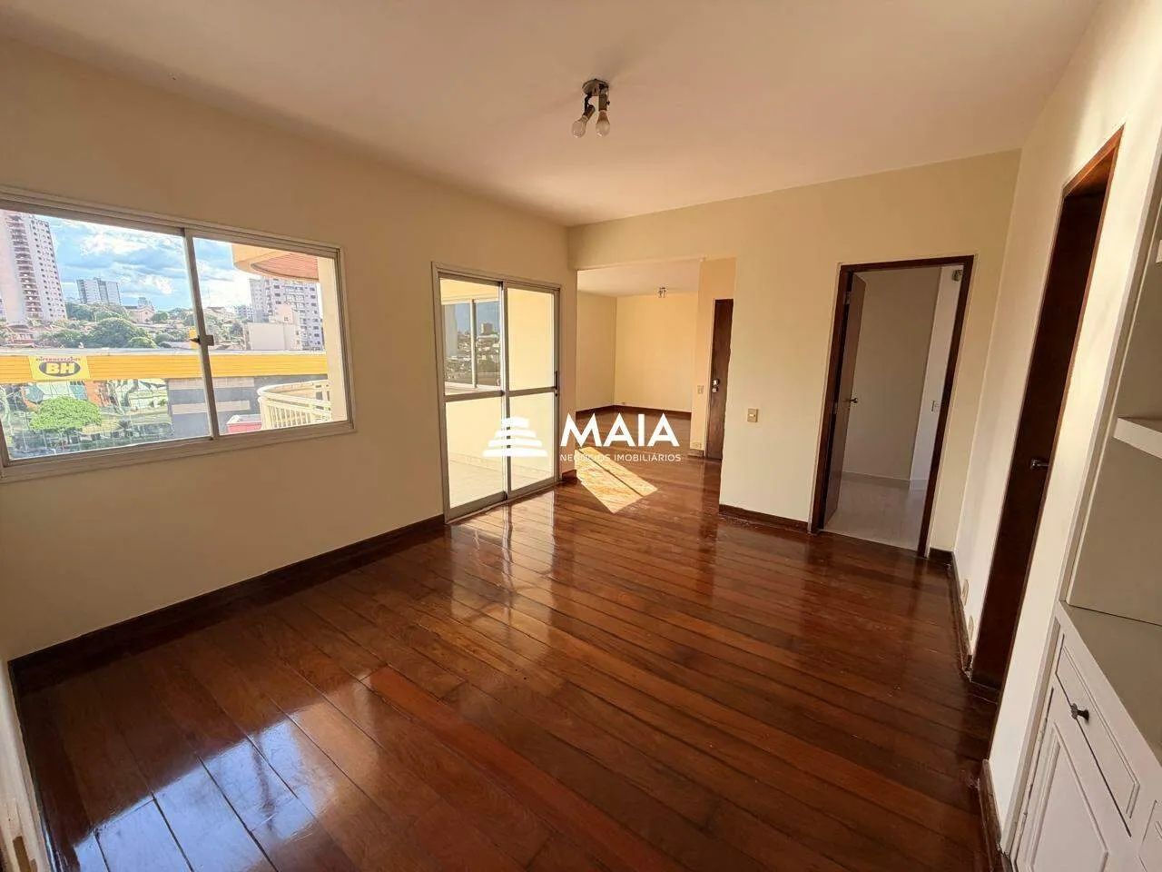 Apartamento para alugar no bairro Centro - Foto 3