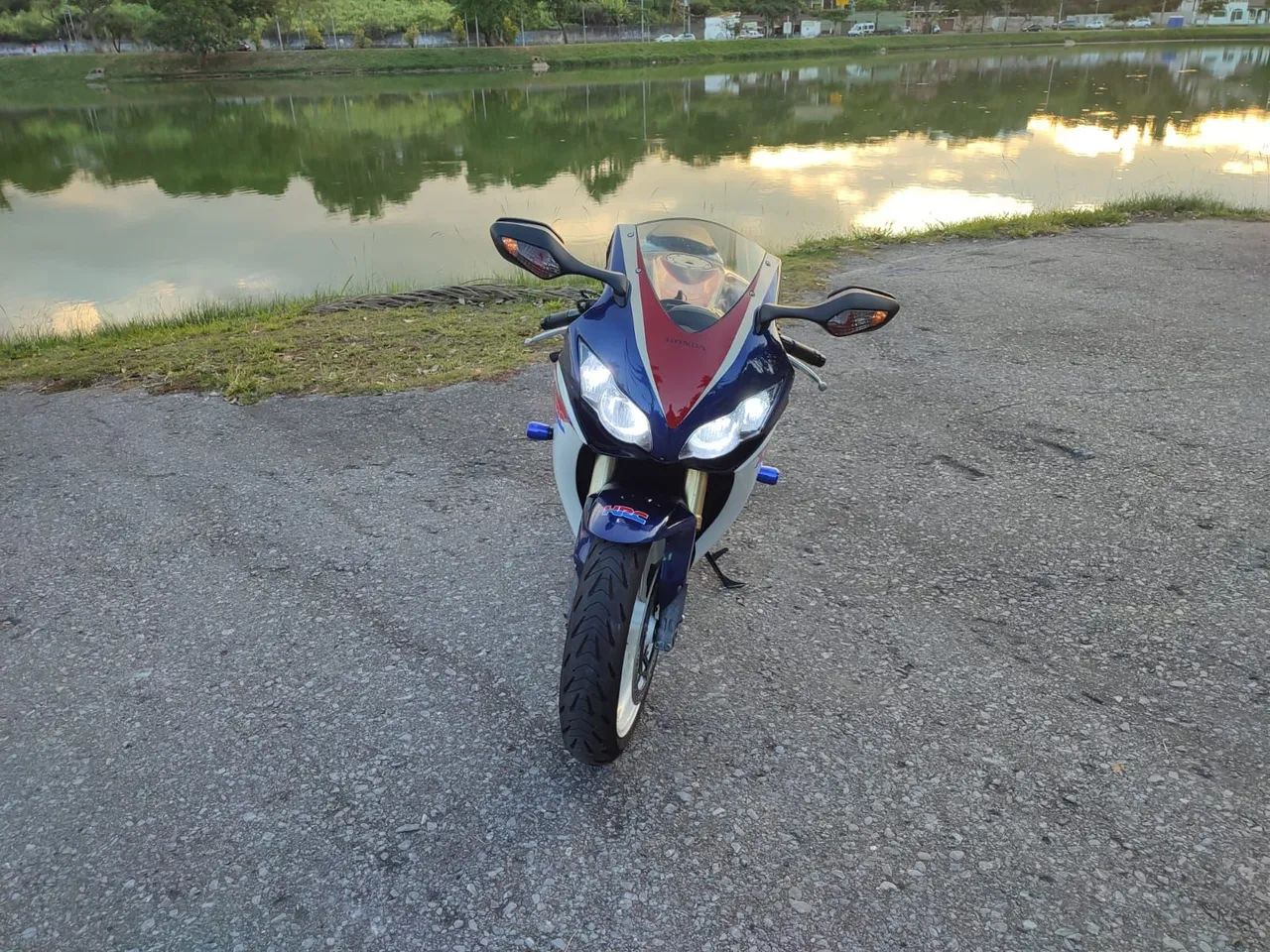 CBR 1000 rr Fireblade 2011 - Foto 5
