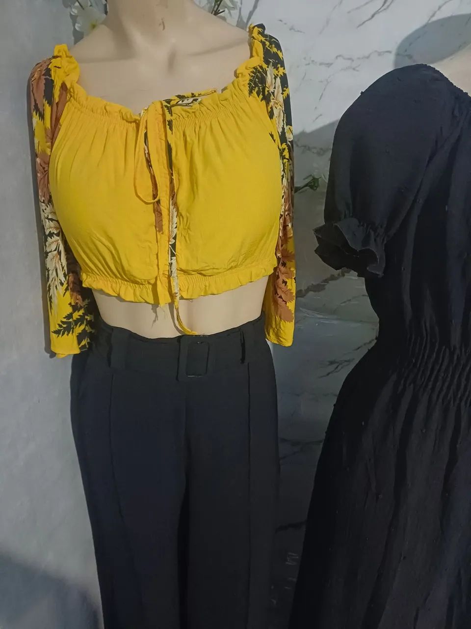 Roupas feminina na promoção  - Foto 5