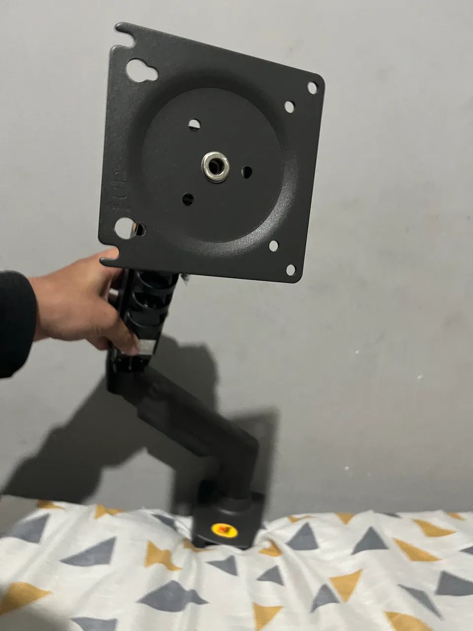 Suporte pra munitor VESA - Foto 3