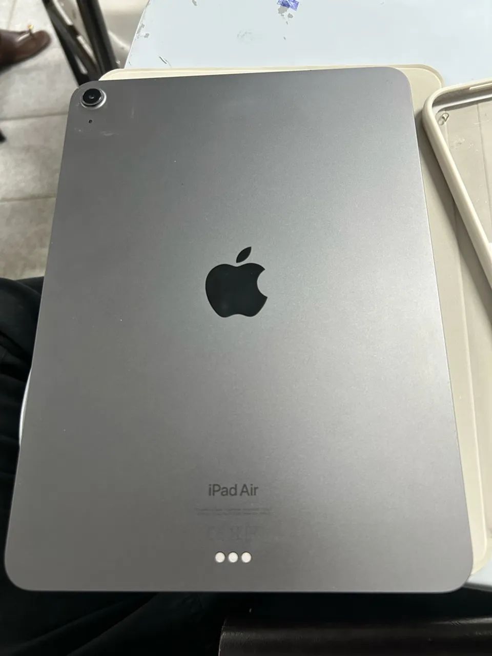Apple Ipad Air 5 M1 - Foto 5