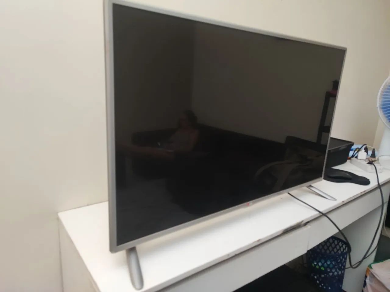 Tv LG "43" Smart LCD 42LB5800-SB - Foto 2