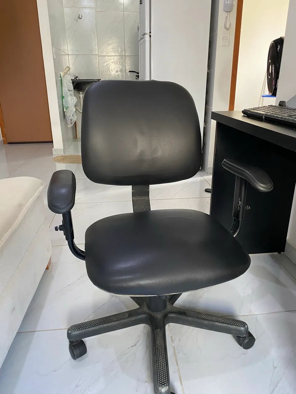 Mesa + Cadeira de Escritório - Foto 4