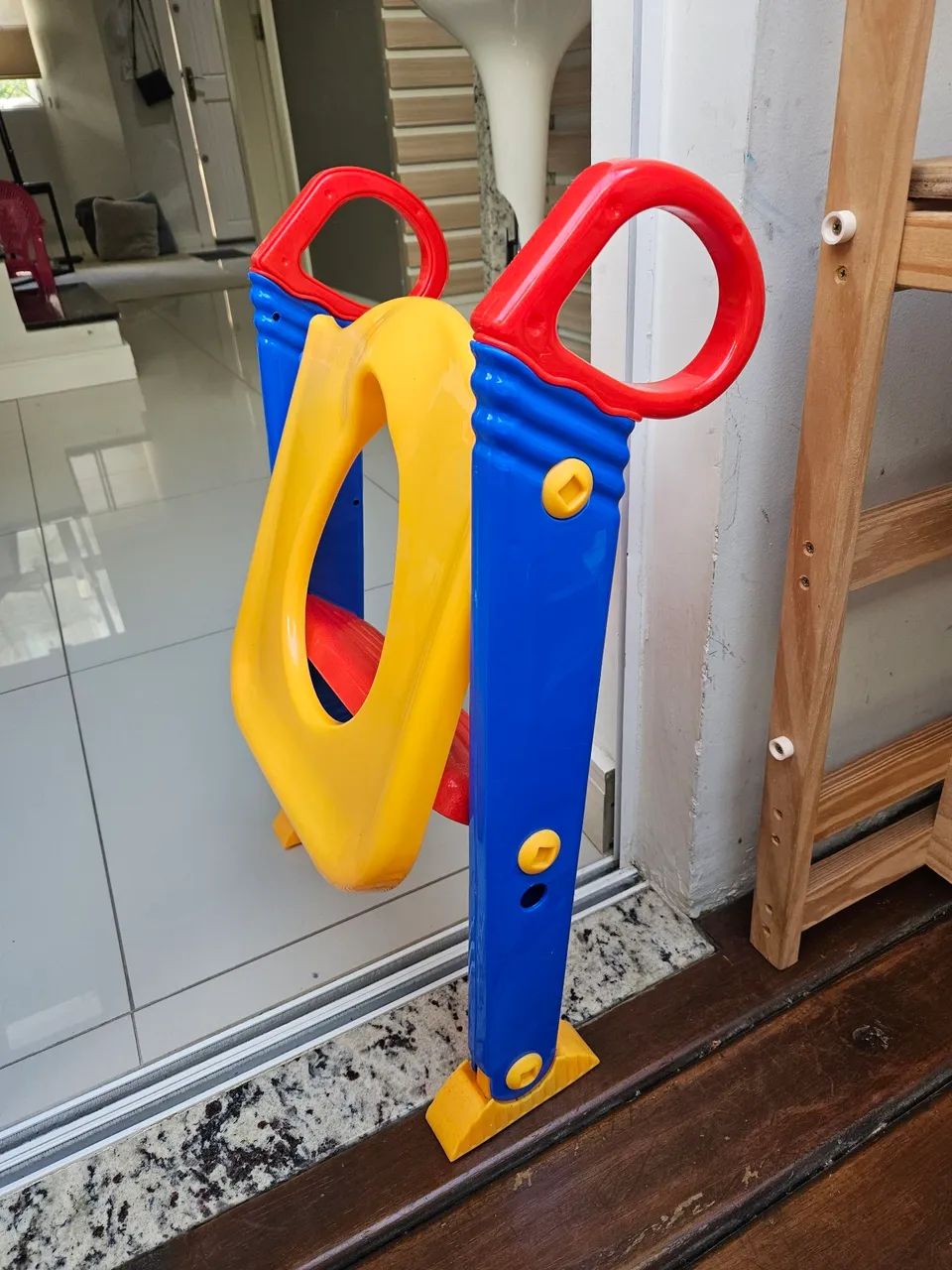 Acento infantil com escada - Foto 2