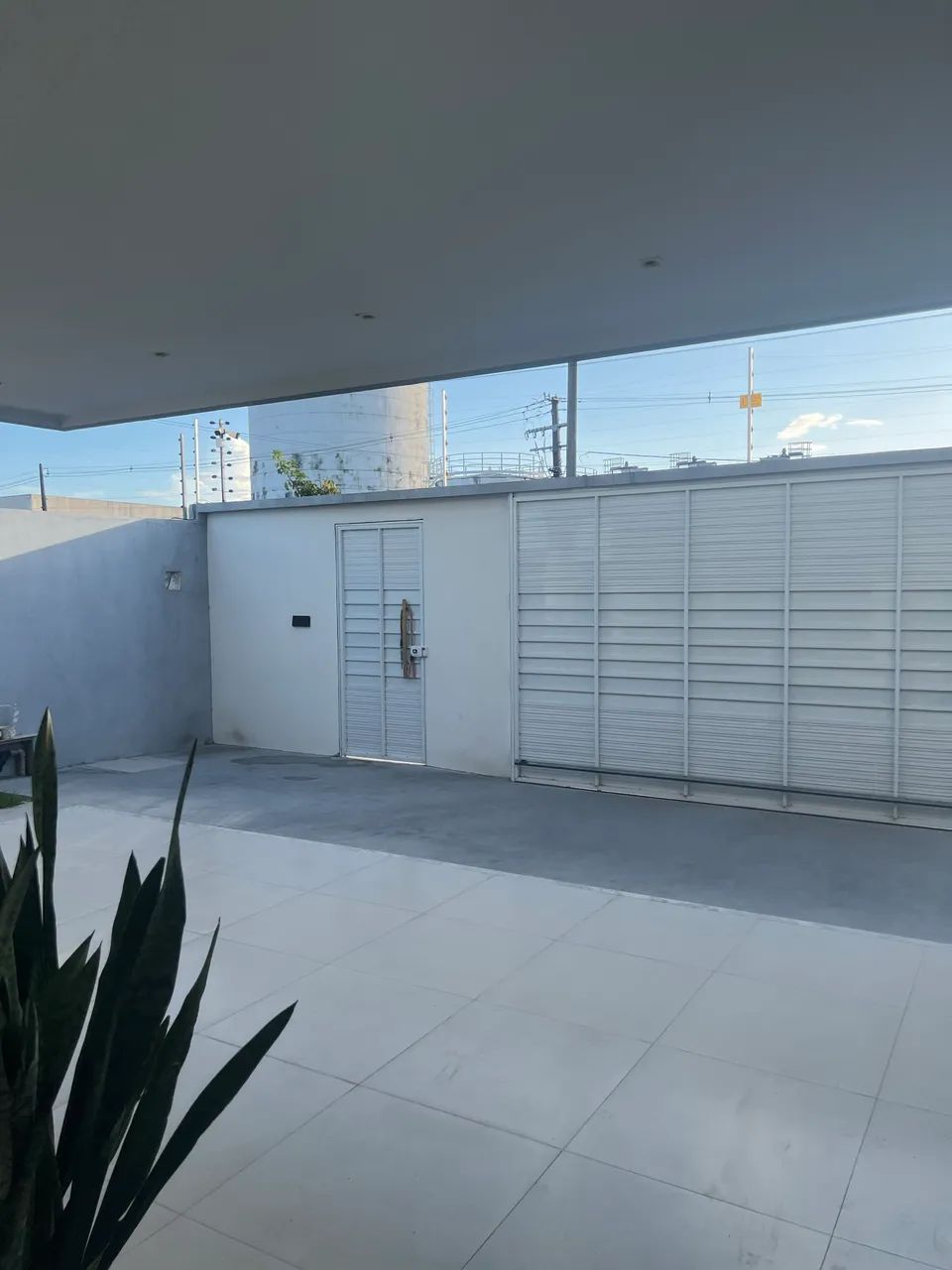 CASA À VENDA DE ALTO PADRÃO NO CAÇARI - Foto 2