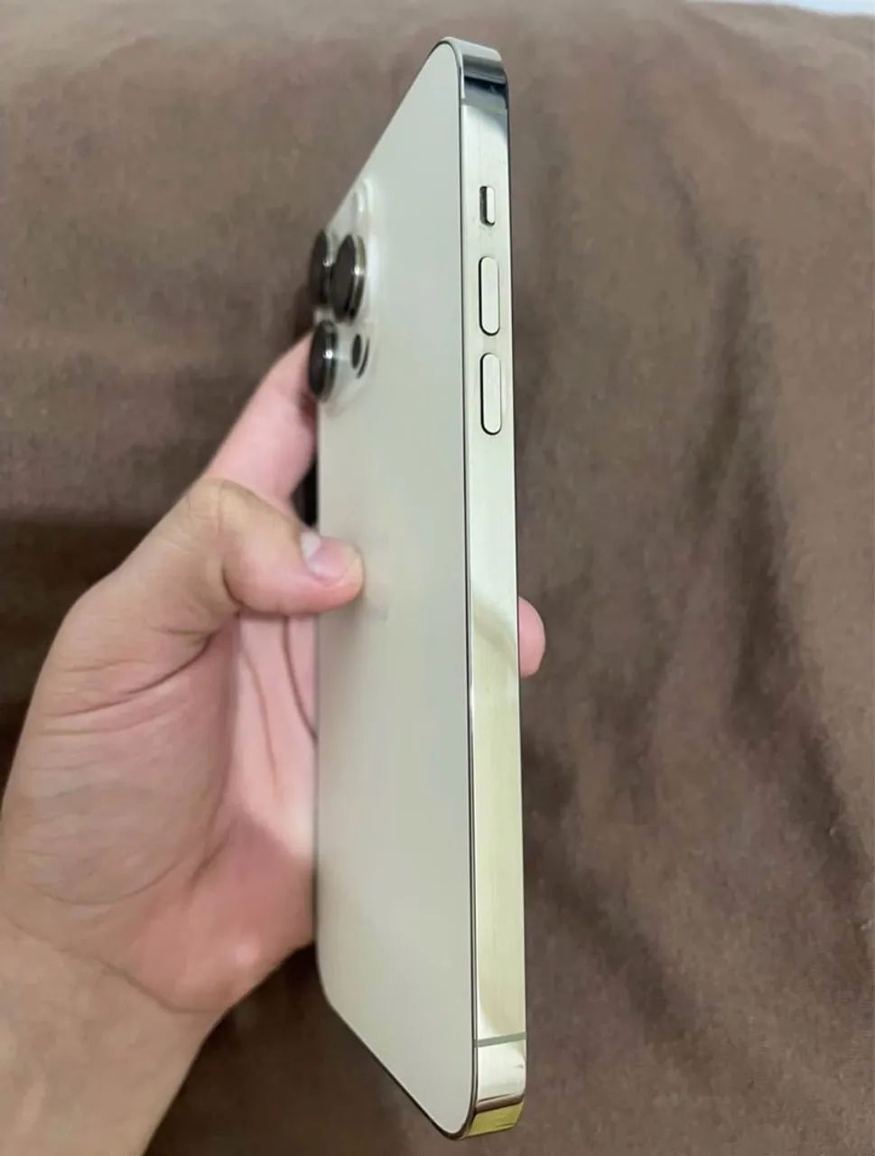iphone 14 pro max dourado - Foto 2