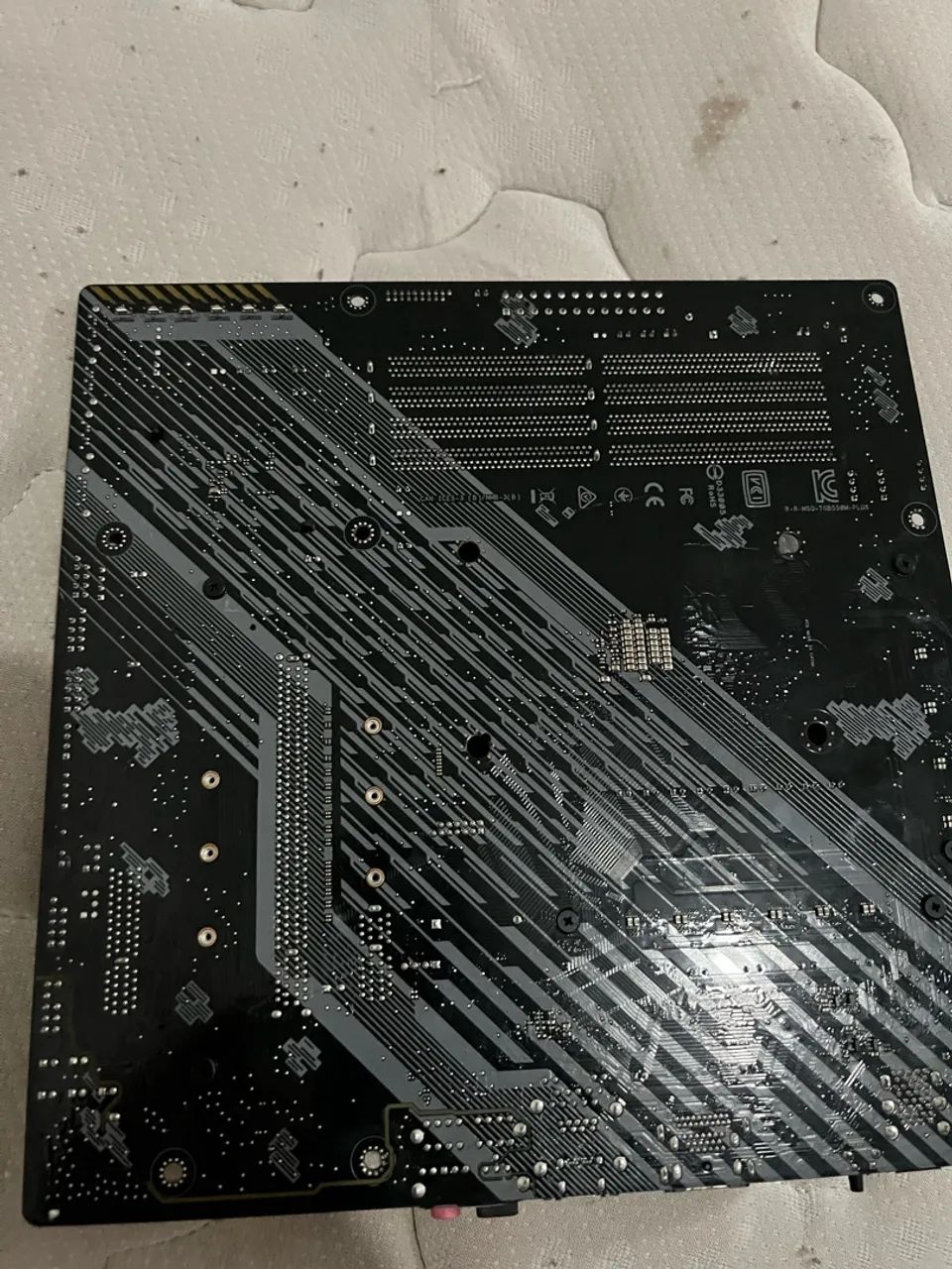 Placa mãe tuf gaming + processador rayzen 5 5600 - Foto 3