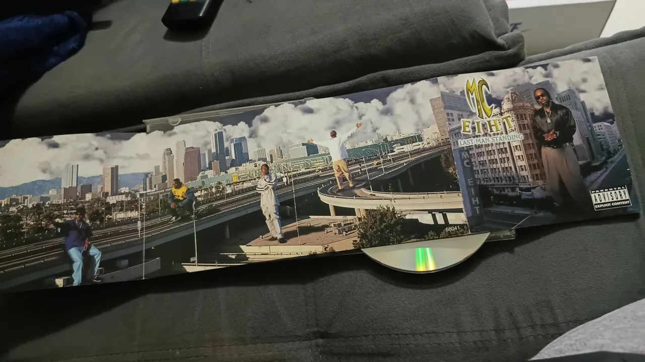 Cd rap importado raro MC Eitth "Ladt man Standing" . LEIA O ANUNCIO. - Foto 5