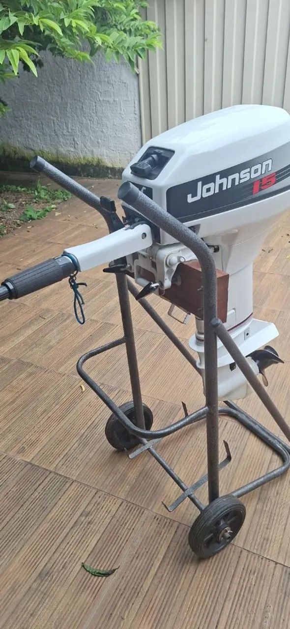 Vendo motor Johnson 15 - Foto 4