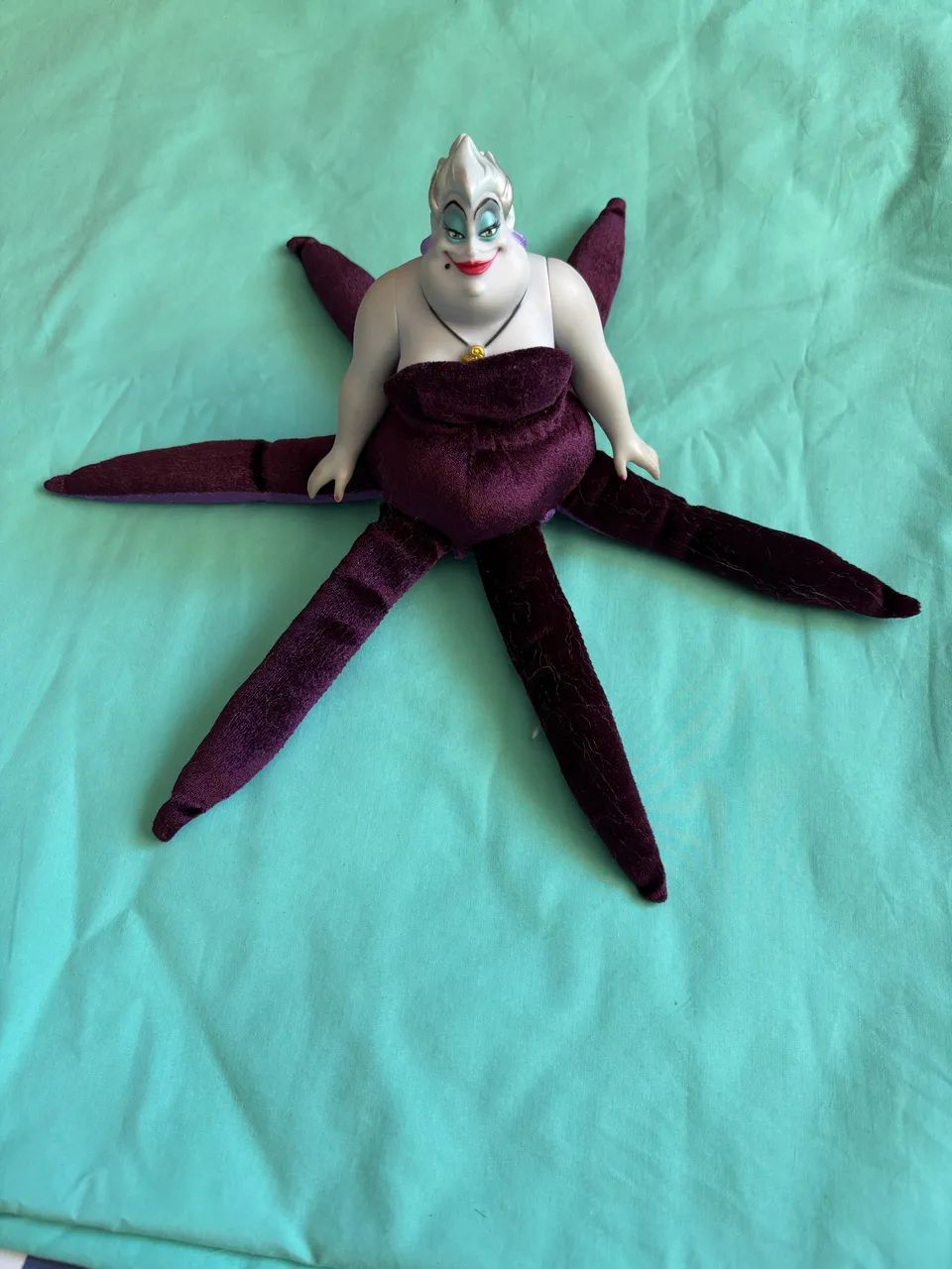 boneca ursula pequena sereia disney - Foto 3