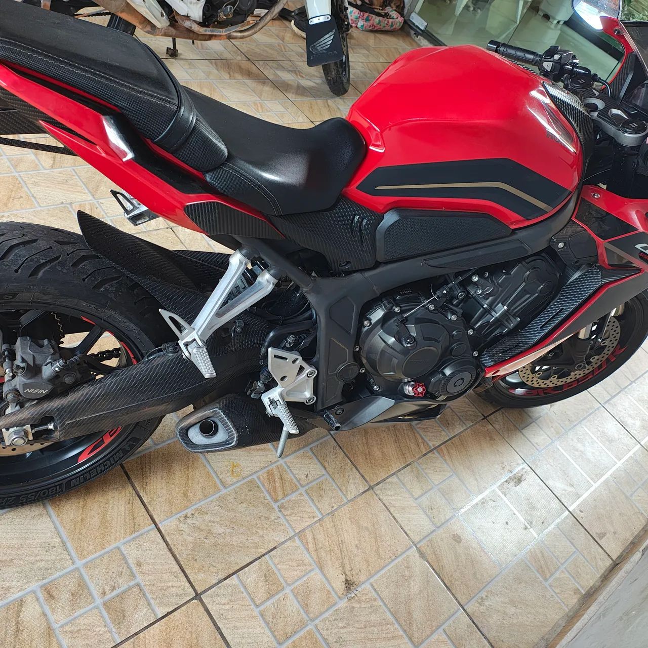 vendo CBR 650r , 2024 - Foto 5
