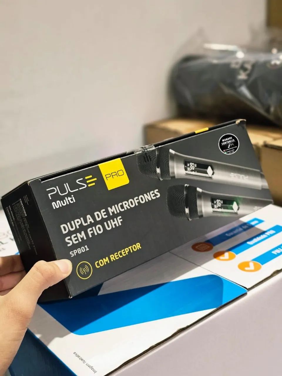 Dupla de microfone. 