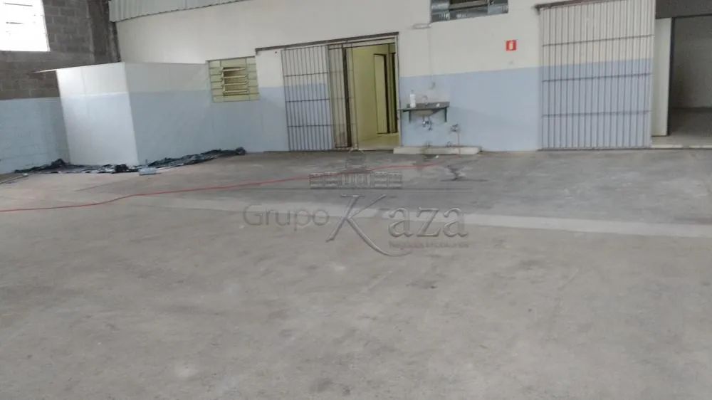 Galpão Comercial - Chácaras Reunidas - 770m². - Foto 4