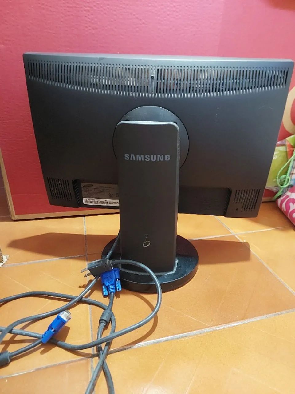 Monitor Samsung com defeito  - Foto 2