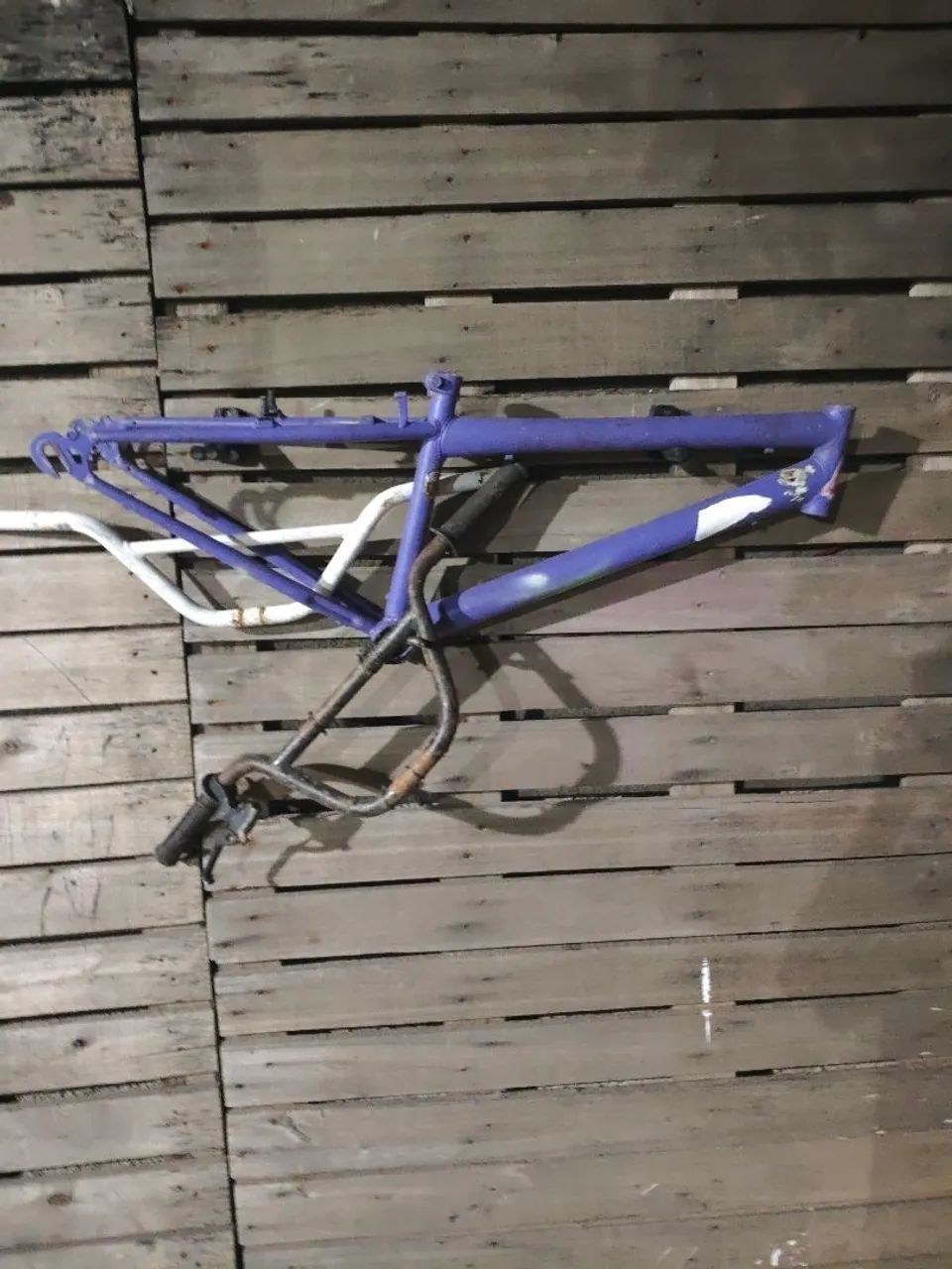 Quadro e guidões para bicicleta