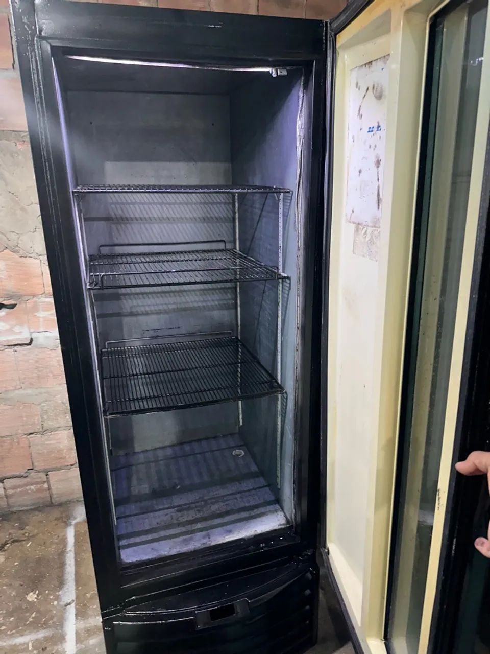 Vendesse freezer funcionando perfeitamente posso entregar  - Foto 5