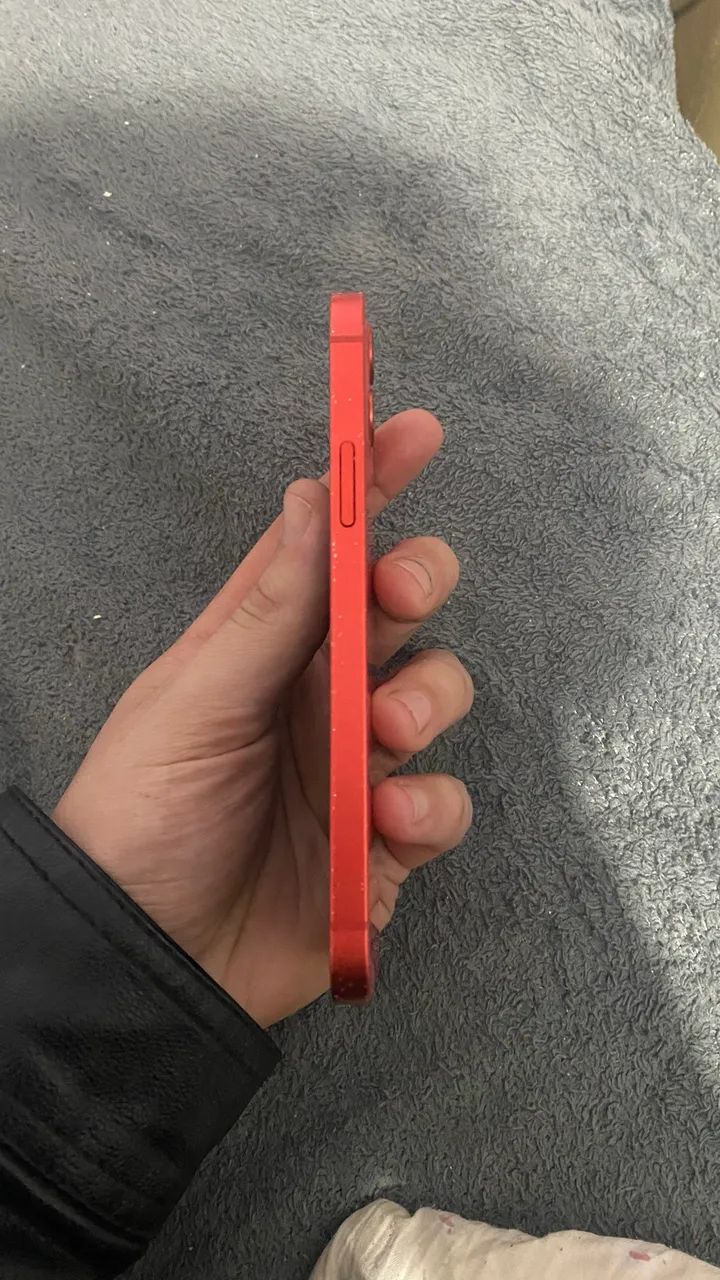 ? iPhone 12 64GB à venda!
