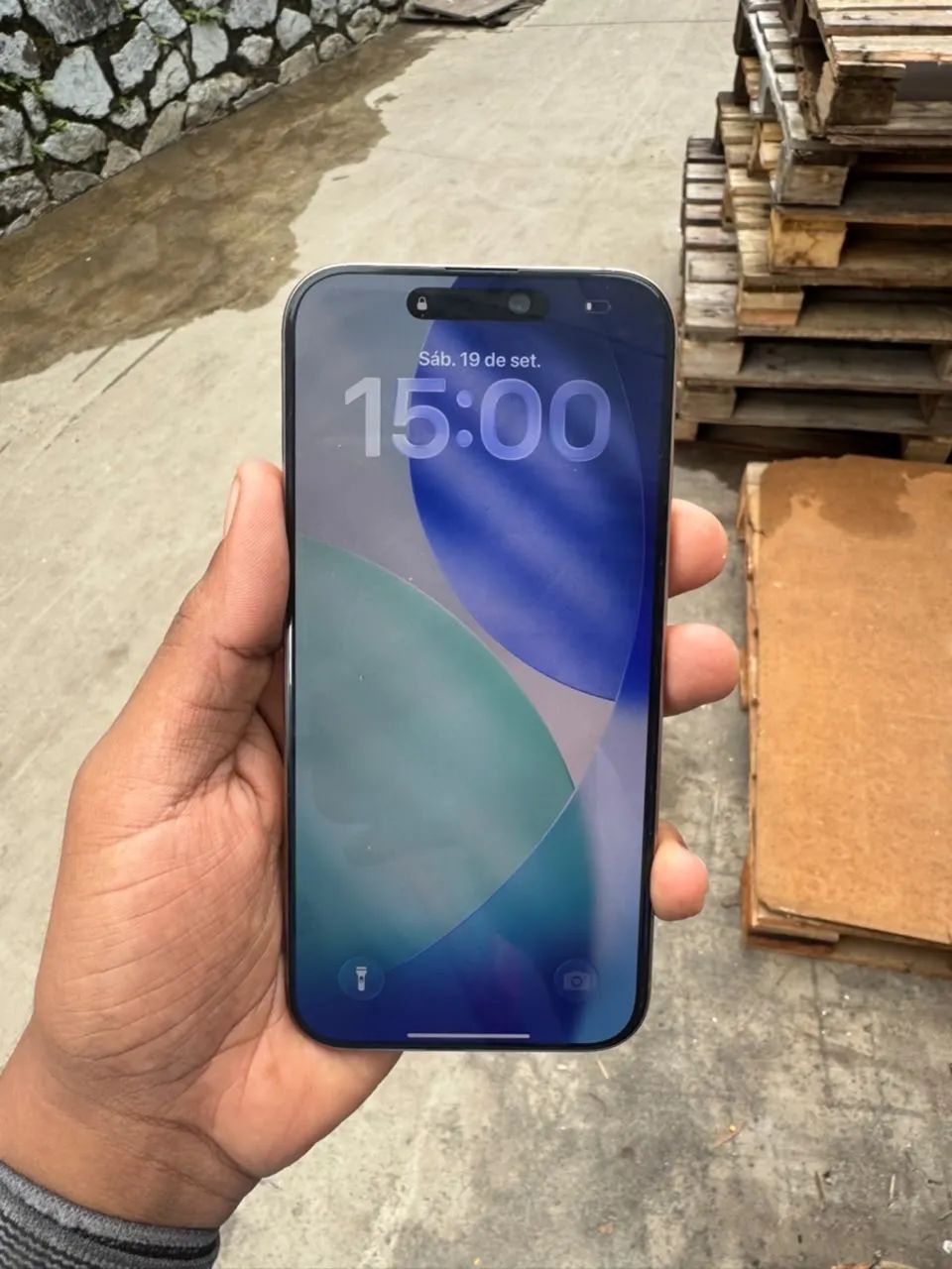 IPHONE 16 PRO MAX! ACEITO TROCA POR INFERIOR - Foto 2