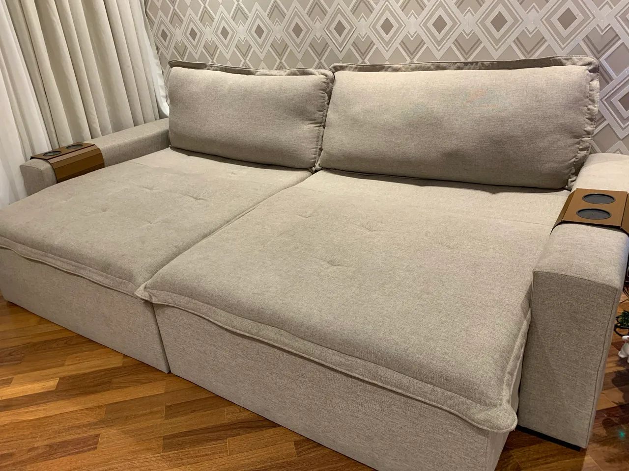 Sofá retrátil semi novo - Foto 4