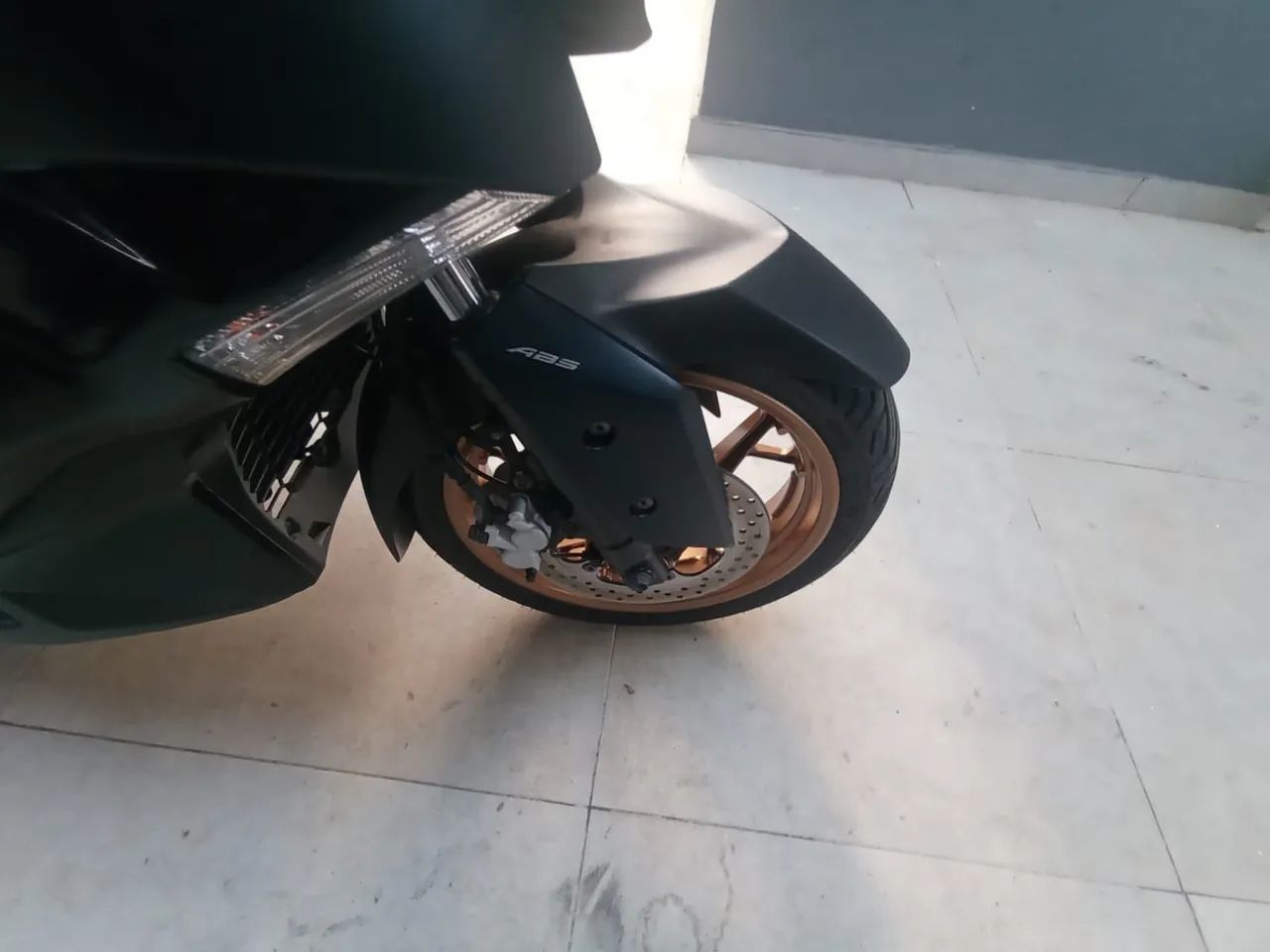 YAMAHA Xmax 250 - Foto 5