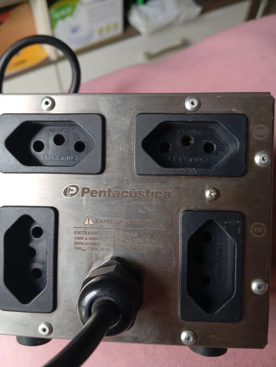 Pentacustica 4 tomadas  - Foto 2