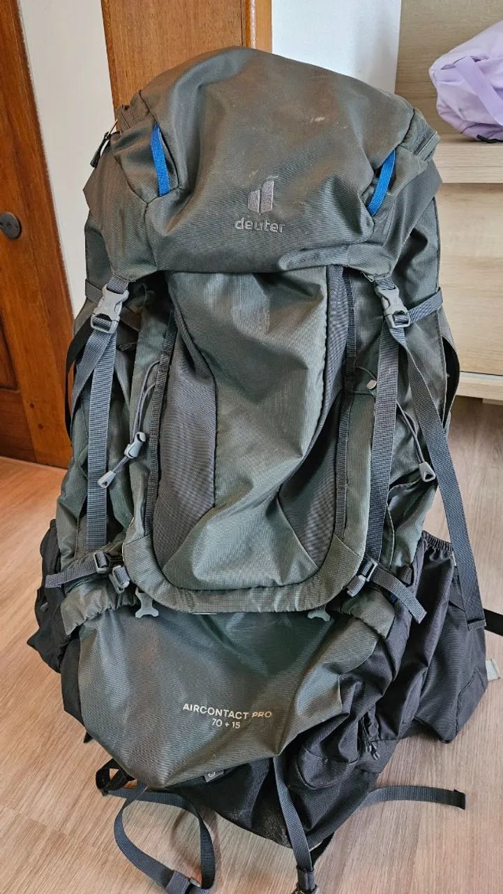 Mochila cargueira Deuter