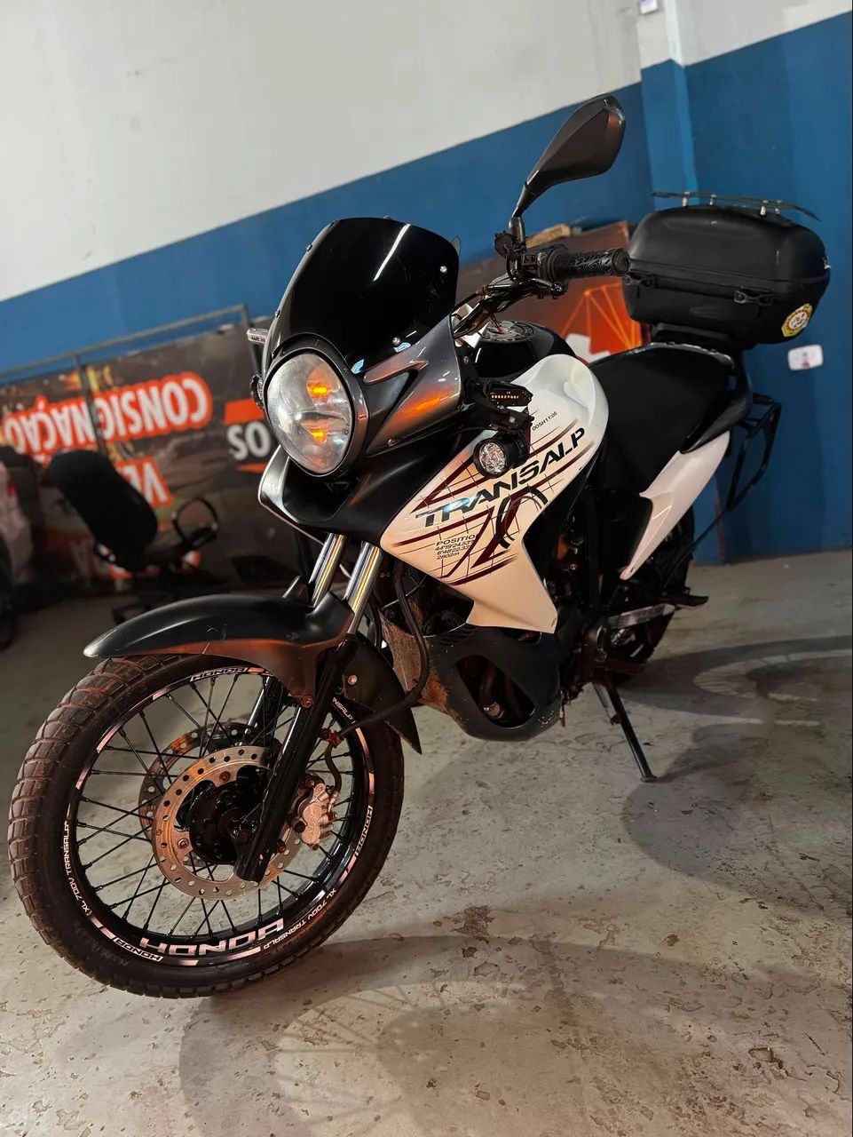 Transalp 700 - Foto 2
