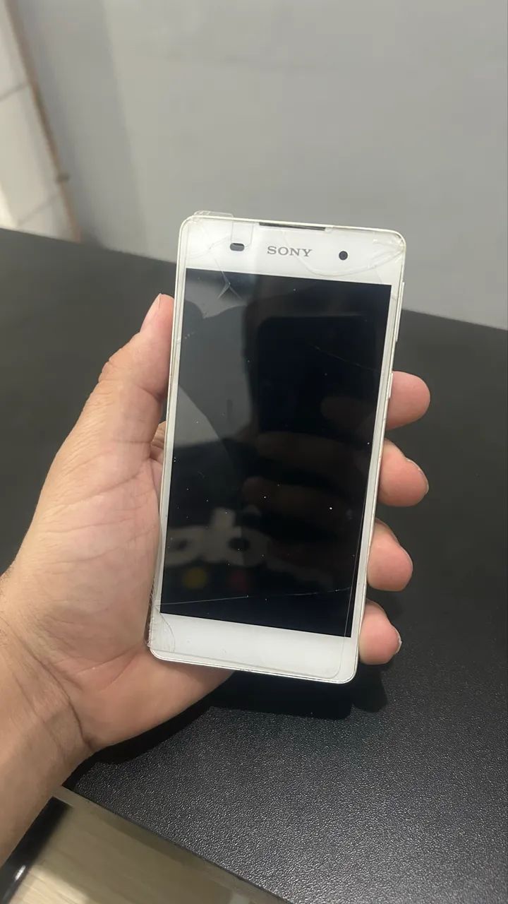 Sony Xperia para retirada de peças (aceito ofertas) 