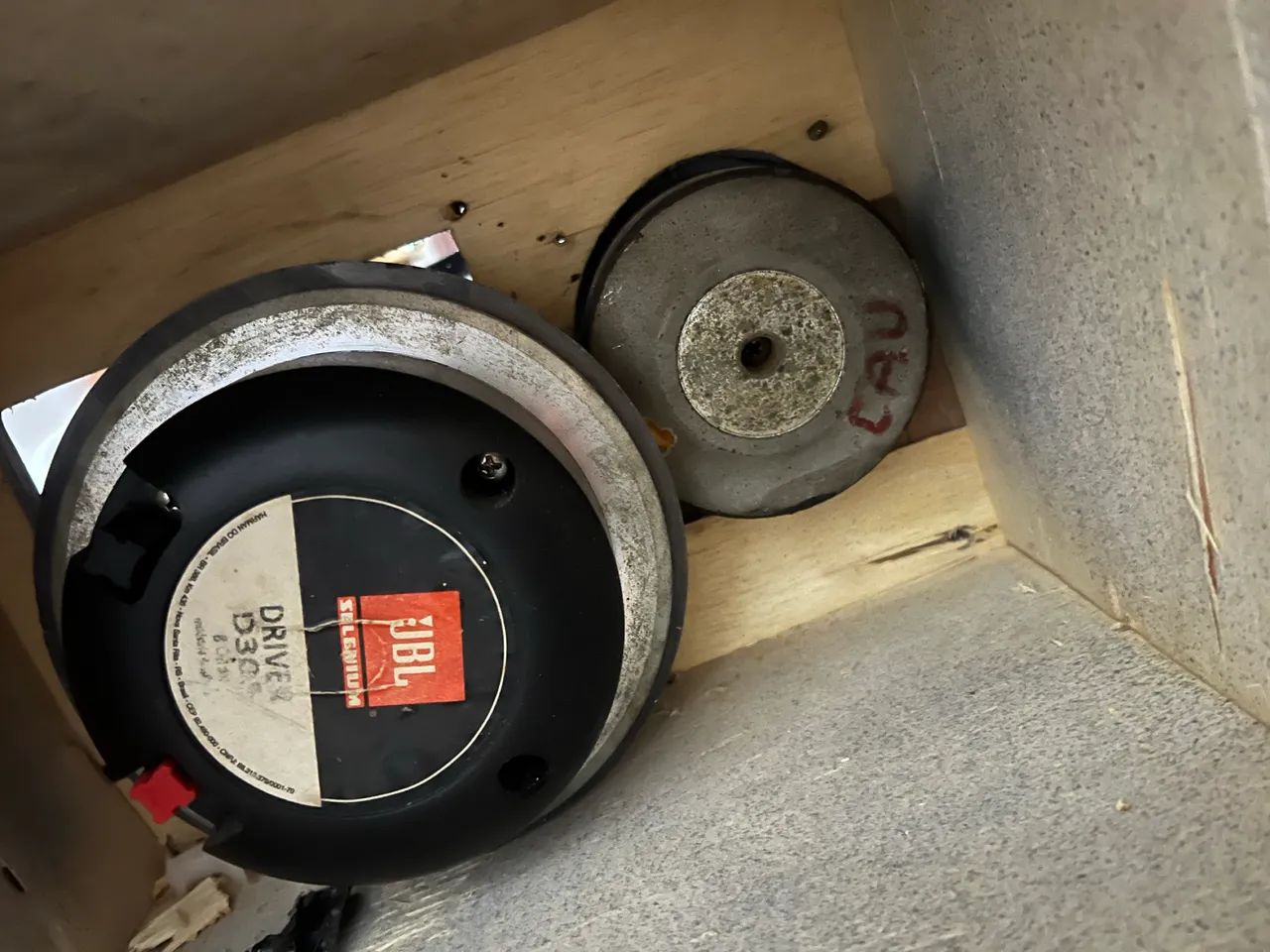 Jbl 305 e st400 