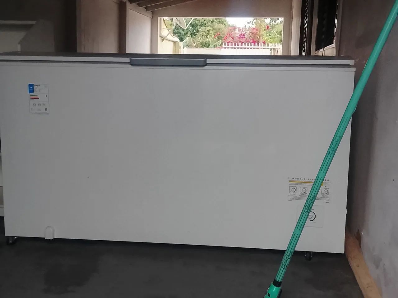 Frezer novo