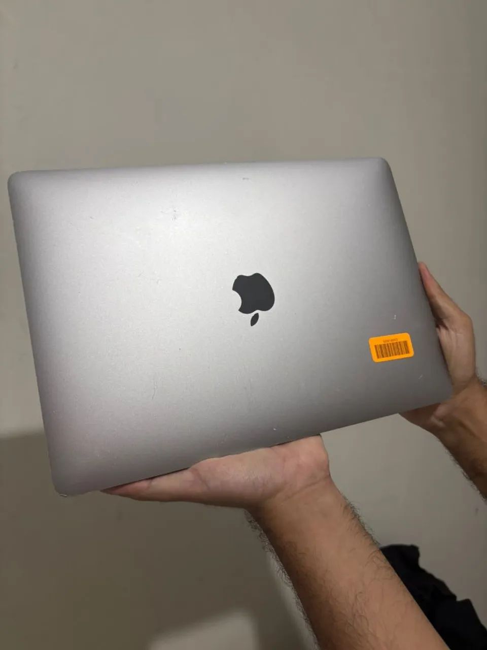 MacBook Pro 2020 i7 / 16GB / 512GB SSD 13 Pol - Foto 2